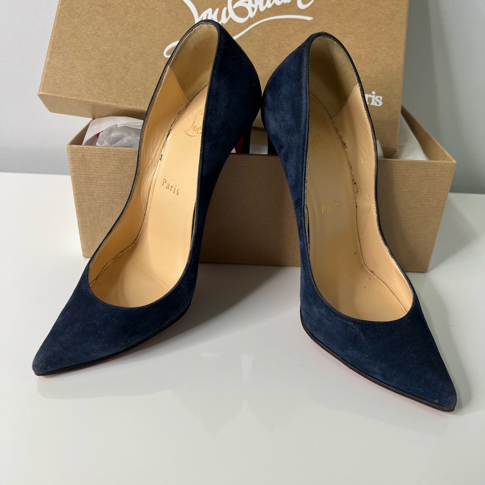 Christian Louboutin Pigalle Follies Suede 37.5